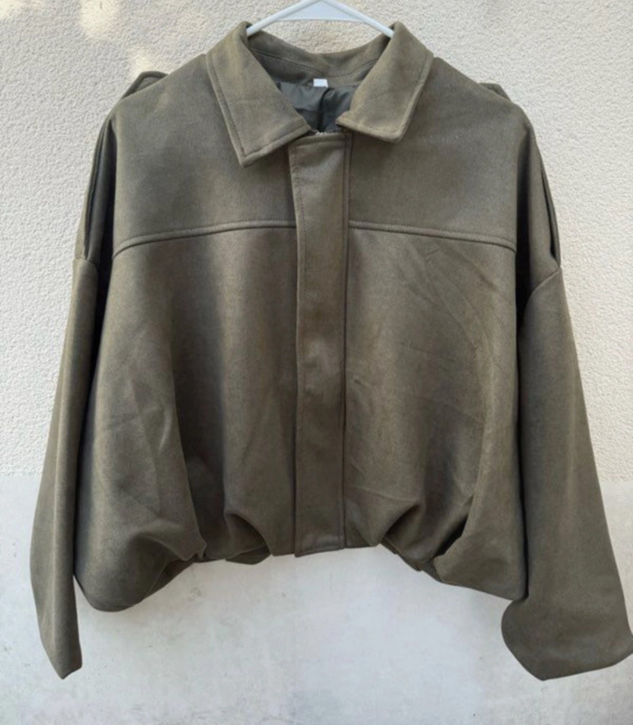 Veste bomber mi-saison kaki Ă coupe chauve-souris