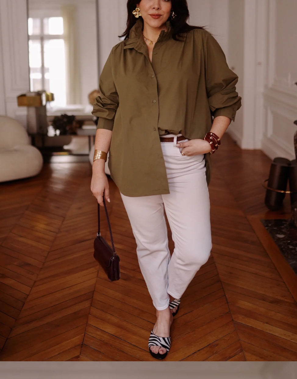 Chemise en Popeline Kaki – Coupe Oversize & Détails Plissés