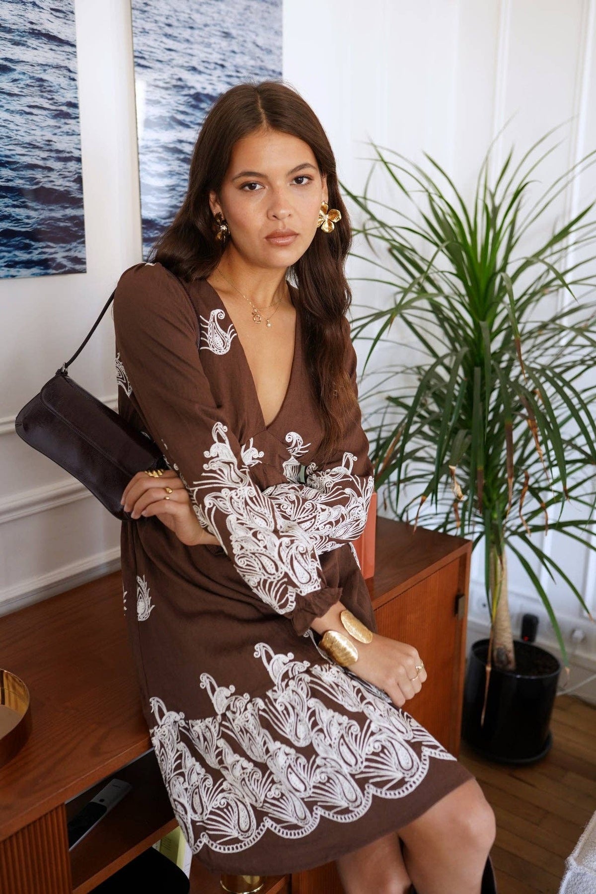 Robe Samirah: Marron