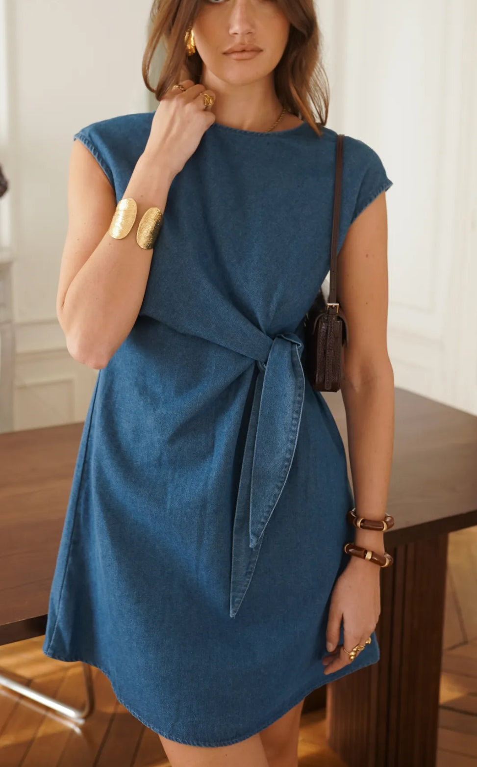 Robe Courte en Denim Léger – 100 % Coton