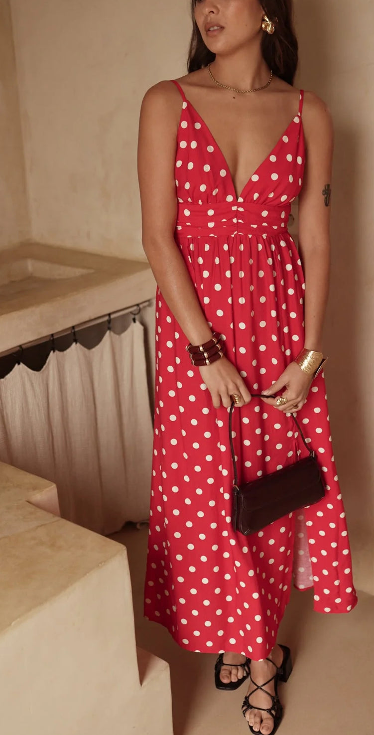 Robe Maxi à Pois "Clarisse" – Rouge Coquelicot & Esprit Rétro