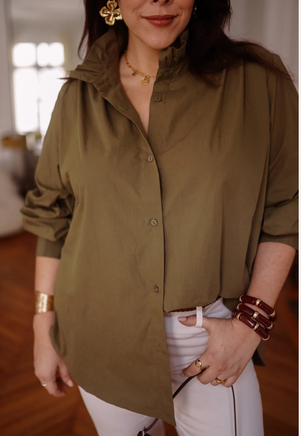 Chemise en Popeline Kaki – Coupe Oversize & Détails Plissés