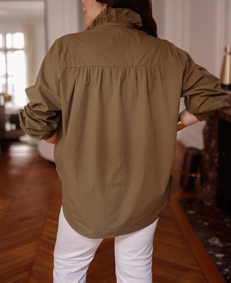 Chemise en Popeline Kaki – Coupe Oversize & Détails Plissés