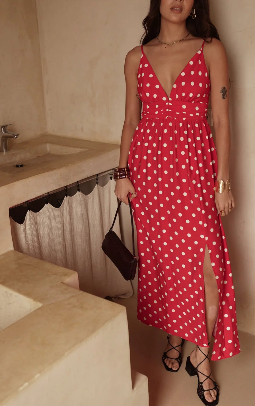 Robe Maxi à Pois "Clarisse" – Rouge Coquelicot & Esprit Rétro