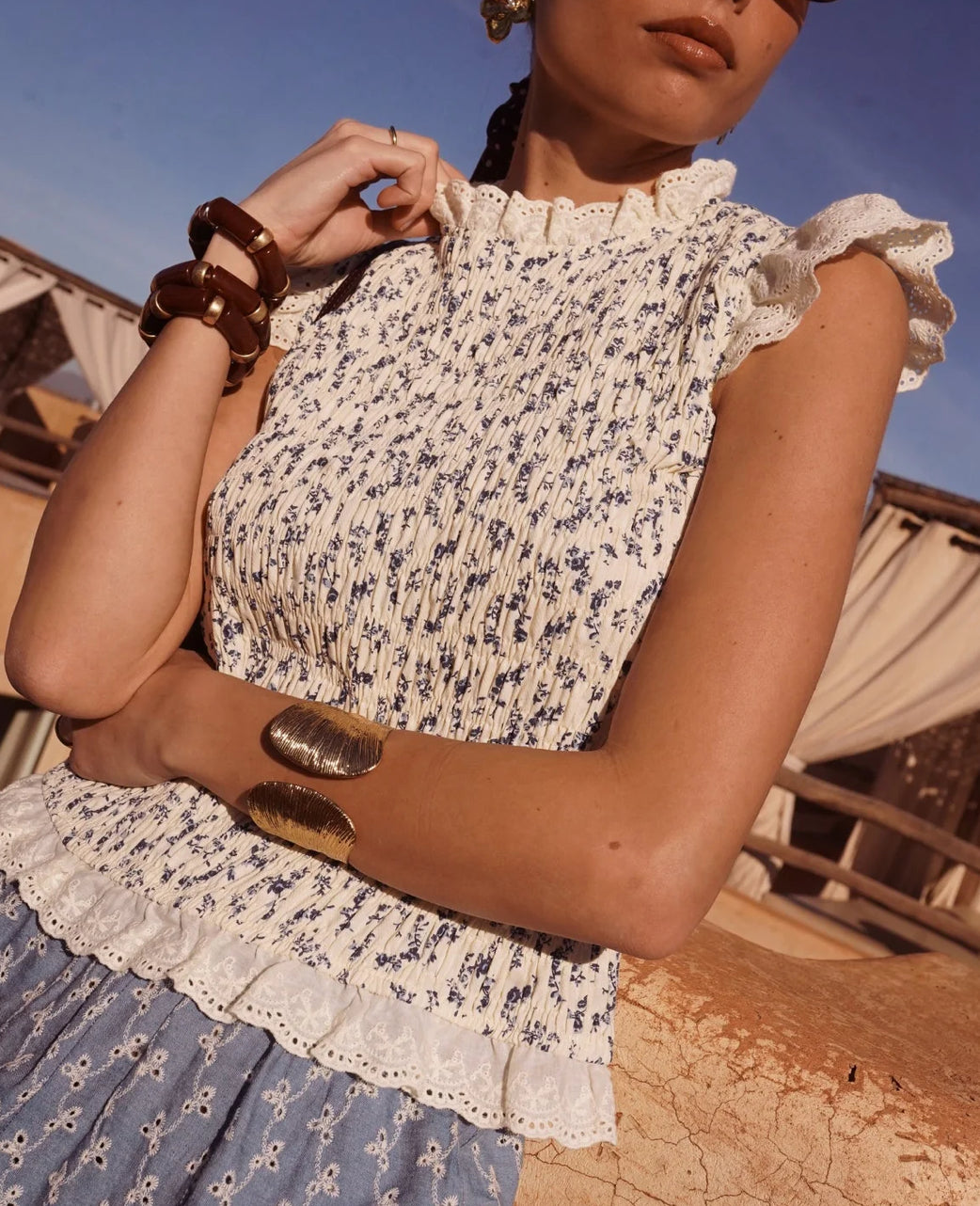Blouse smockée fleurie en coton – Esprit bohème chic
